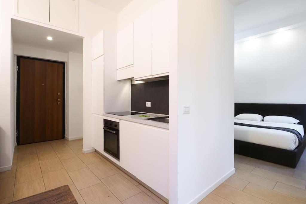 Contempora Apartments - Bilocale Via Verro Милан Экстерьер фото
